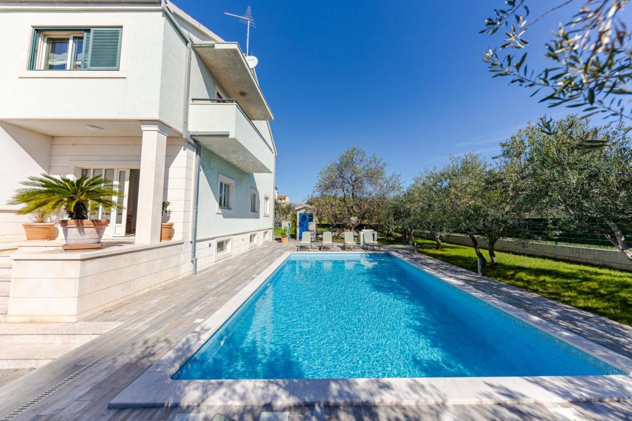 Appartamento The Olive Poolhouse Spalato Esterno foto