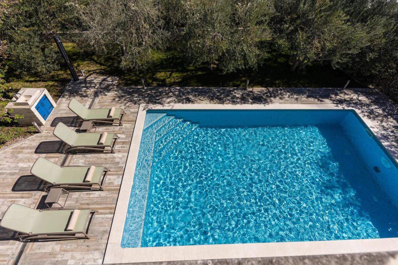 Appartamento The Olive Poolhouse Spalato Esterno foto