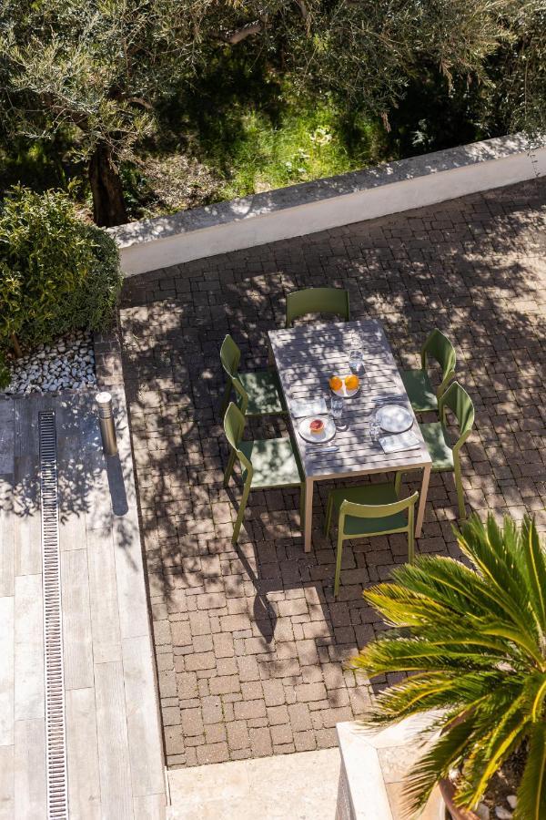 Appartamento The Olive Poolhouse Spalato Esterno foto